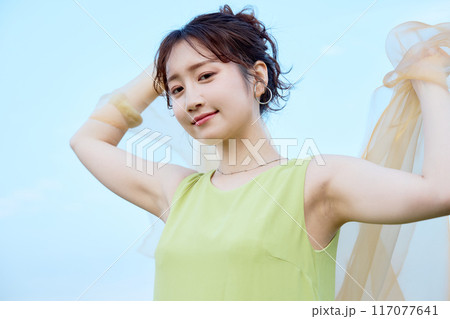 夏の女性ポートレート 夏の女性ポートレート 117077641