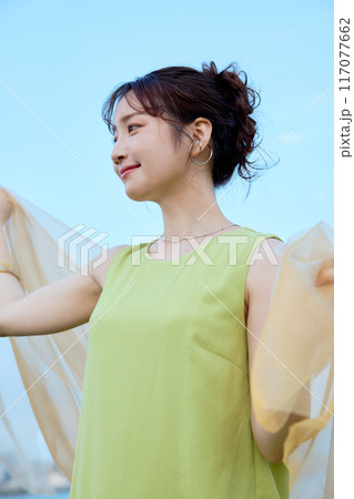 夏の女性ポートレート 夏の女性ポートレート 117077662