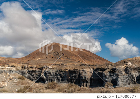 Stratified City natural attraction on the island of Lanzarote, Canary Islands 117080577