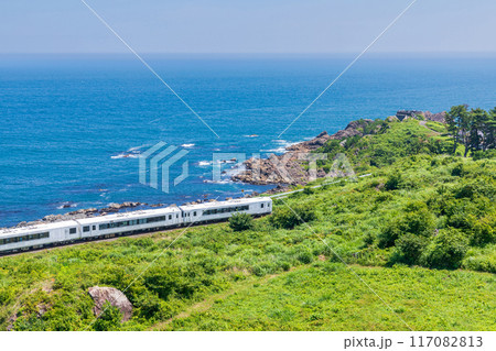 「青森県」種差海岸を走る東北エモーション・八戸市 117082813