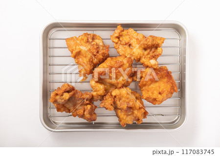 鶏の唐揚げ 鶏の唐揚げ 117083745