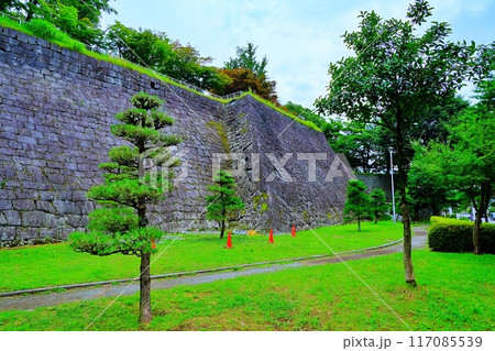 盛岡城跡公園（岩手公園）二ノ丸跡の石垣 117085539