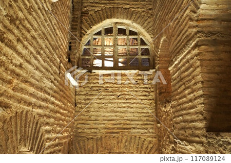 トルコ イスタンブール アヤソフィア 1～2階への通路 117089124