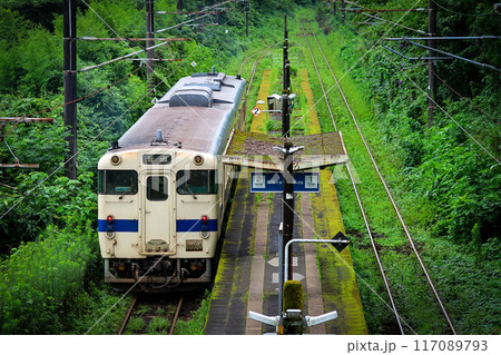 JR九州キハ47形気動車(九州色) 117089793