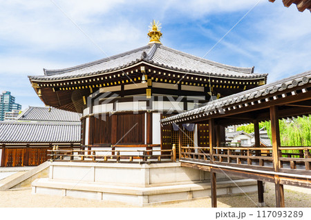 大阪市天王寺区四天王寺　四天王寺　聖霊院太子殿　奥殿 117093289