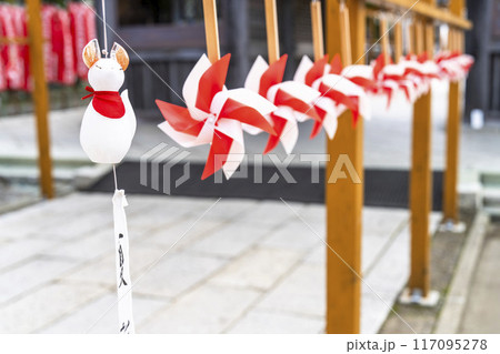 夏の竹駒神社　参道　夏詣　宮城県岩沼市 117095278