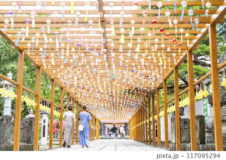 夏の竹駒神社　参道　夏詣　宮城県岩沼市 117095294