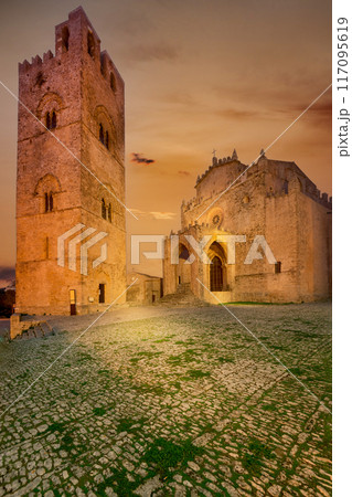 Erice, Sicily. Santa Maria Basilica, beautiful hilltop sicilian town, Italy. 117095619