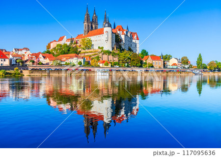 Meissen, Saxony. Albrechtsburg medieval burg and cathedral on the River Elbe, Germany travel sight. 117095636
