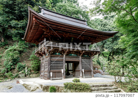 施無畏山小山寺の仁王門は三間一戸の桜門【富谷観音】 施無畏山小山寺の仁王門は三間一戸の桜門【富谷観音】 117097007