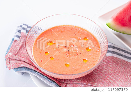 夏野菜のスープ　ガスパチョ 117097579
