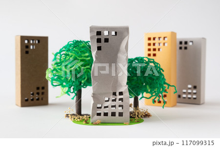 不動産　業績不振　老朽化　高経年マンション　マンション解体　老朽化　マンションの高齢化 117099315