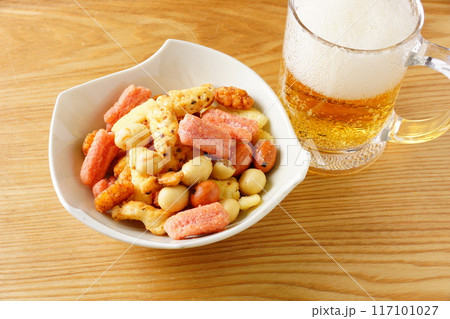 ミックスおかきとビール 117101027