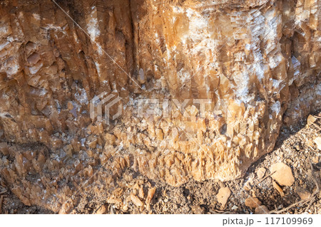 Crystalline Calcite Formation in Natural Sunlight Crystalline Calcite Formation in Natural Sunlight 117109969