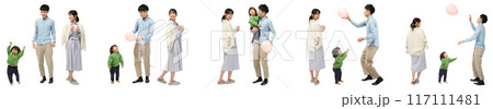 幼児女の子ファミリー家族の全身人物切り抜き素材 117111481