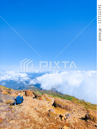 秋の鳥海山登山:七高山からの眺め 秋の鳥海山登山:七高山からの眺め 117112141