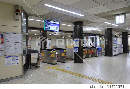 大阪メトロ中央線 長田駅の改札口 大阪メトロ中央線 長田駅の改札口 117113714
