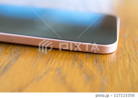 スマホのSIMスロット 117115350