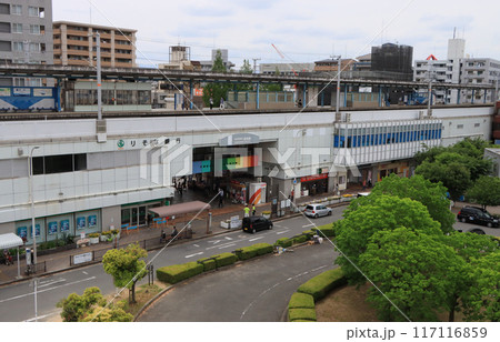 泉北高速鉄道　深井駅と駅前風景 117116859