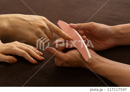 メンズネイルの施術 117117597