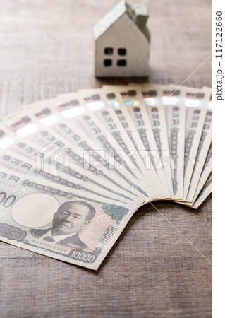 新紙幣と不動産イメージ 117122660