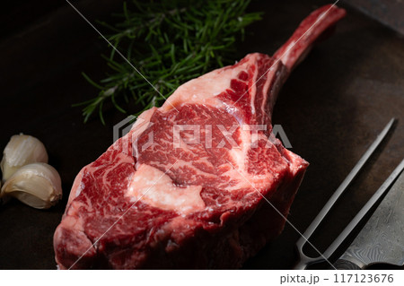 トマホーク　牛肉　骨付き肉 117123676