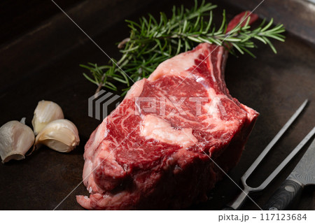 トマホーク　牛肉　骨付き肉 117123684