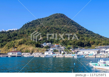 姫島大海港と矢筈岳 117125971