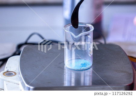 Electroplating experiment in chemistry laboratory. Electroplating experiment in chemistry laboratory. 117126292
