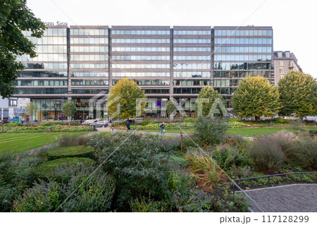 北欧スウェーデン ストックホルムの綺麗なクラリオン ホテル サインの外観 北欧スウェーデン ストックホルムの綺麗なクラリオン ホテル サインの外観 117128299