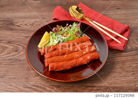 シークカバブ、挽肉料理、串焼き、肉料理、エスニック料理。 117129366