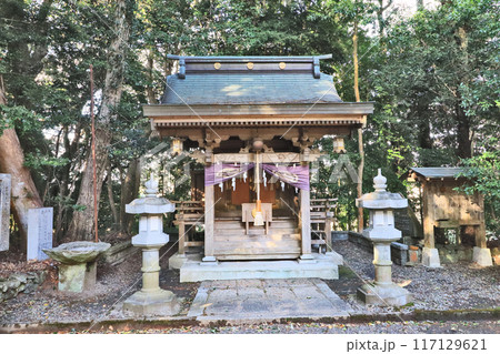 北九州市小倉南区の東大野八幡八幡神社境内の百太夫神社 北九州市小倉南区の東大野八幡八幡神社境内の百太夫神社 117129621