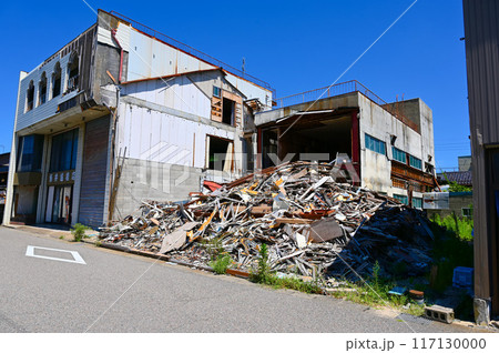 七尾市亀山町 能登半島地震 被災復興 七尾市亀山町 能登半島地震 被災復興 117130000
