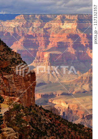 アメリカ、アリゾナ州のグランドキャニオンの絶景 117132357