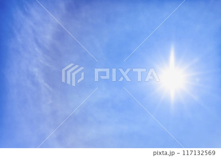 夏空と太陽　ハロ　横浜 117132569