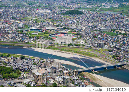 「岐阜城」天守閣展望台から望む大パノラマ 117134010