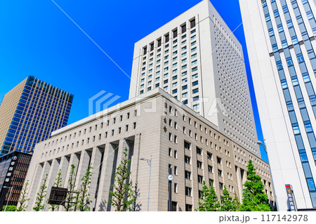 東京　千代田区 有楽町　日比谷通りから見た 第一生命日比谷ファースト 117142978