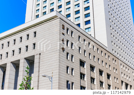 東京　千代田区 有楽町　日比谷通りから見た 第一生命日比谷ファースト 117142979