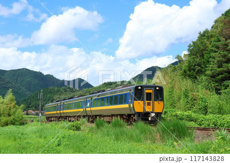 【JR西日本】キハ187系「スーパーおき」(山口線:船平山〜徳佐) 【JR西日本】キハ187系「スーパーおき」(山口線:船平山〜徳佐) 117143828