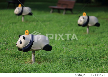 パンダの固定遊具 117144475