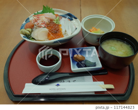 海鮮丼_大盛_うなぎ仲じま_マイスティズプレミア札幌パーク 海鮮丼_大盛_うなぎ仲じま_マイスティズプレミア札幌パーク 117144823