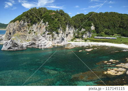 海からみた五能線 117145115