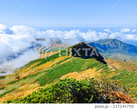 秋の鳥海山登山:外輪山コース 秋の鳥海山登山:外輪山コース 117145750