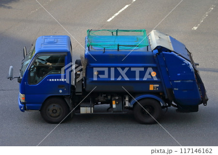 塵芥車（ゴミ収集車） 117146162