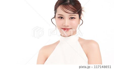 Beautiful young asian woman with clean fresh skin on white background, Face care, Facial treatment, Cosmetology, beauty and spa, Asian women portrait. 117148651