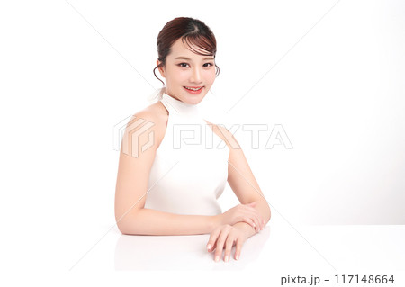 Beautiful young asian woman with clean fresh skin on white background, Face care, Facial treatment, Cosmetology, beauty and spa, Asian women portrait. Beautiful young asian woman with clean fresh skin on white background, Face care, Facial treatment, Cosmetology, beauty and spa, Asian women portrait. 117148664
