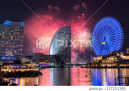 《神奈川県》横浜夜景の花火大会・みなとみらいスマートフェスティバル 117151395