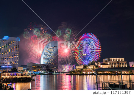 《神奈川県》横浜夜景の花火大会・みなとみらいスマートフェスティバル 117151397