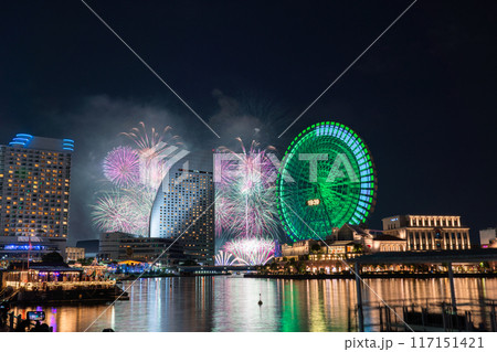 《神奈川県》横浜夜景の花火大会・みなとみらいスマートフェスティバル 117151421
