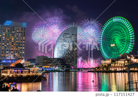 《神奈川県》横浜夜景の花火大会・みなとみらいスマートフェスティバル 117151427